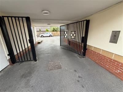 Picture 18